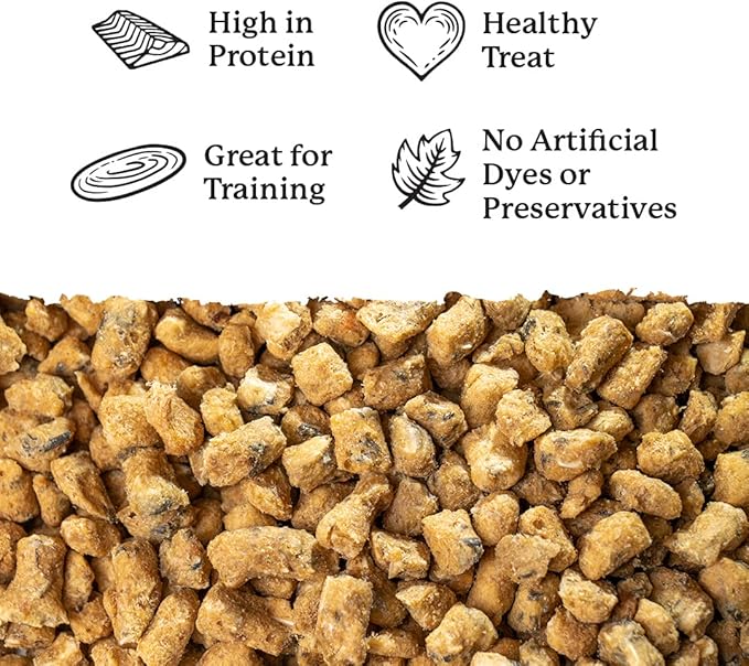 Dr. Harvey's Wild Alaskan Salmon Bites - Freeze Dried Dog Training Treats with Salmon Meat for Dogs - 7 Ounces