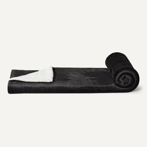 Amazon Basics Reversible Sherpa Throw Blanket, Warm, 50"x60", Black