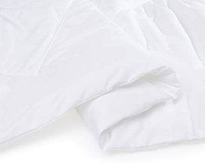 Amazon Basics Reversible Lightweight Microfiber All Season Comforter Blanket, Full/Queen, White