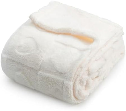 Americanflat 30x40 Jacquard Kids Throw Blanket - Soft and Breathable Mini Fleece Throw Blanket for Couch, Bed, Chair - Fleece Blankets Perfect for Home, Bedroom, or Outdoor - Heart Design in Cream