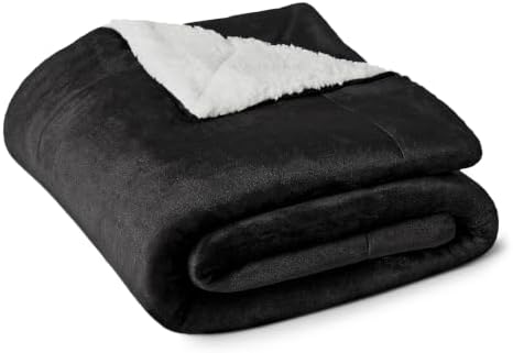 Amazon Basics Reversible Sherpa Throw Blanket, Warm, 50"x60", Black