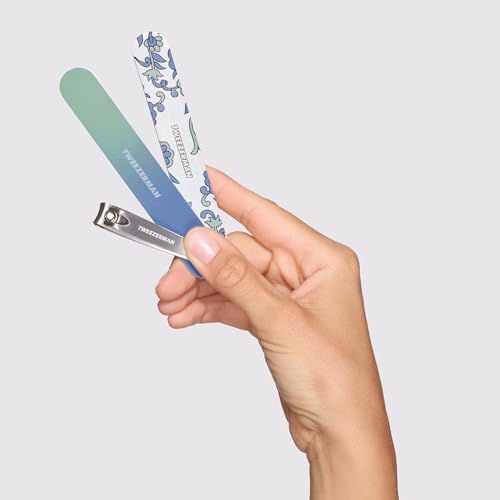Tweezerman Nail Kit with Clipper & 2 Nail Files Paisley