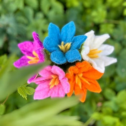 Glaciart One Felt Lily Flowers Artificial Bouquet - 5 pcs|Reusable, Washable and Essential Oil Ready Multi Color Artificial Flowers w/Bendable Wire Stem |Great as Gift and Home or Event Decorations