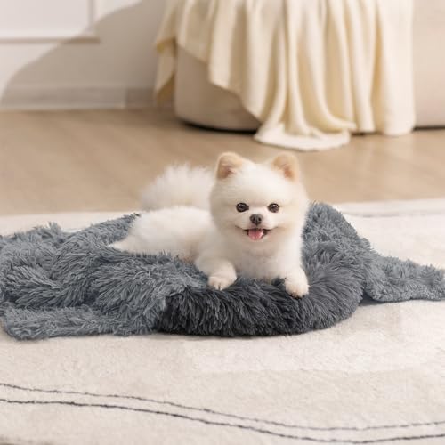 gogobunny Waterproof Dog Blanket for Couch & Furniture Protection - Super Soft Reversible Throw for Large Dogs & Cats, Calming Washable Fur & Sherpa Pet Blanket (25x35 Inch, Light Grey)