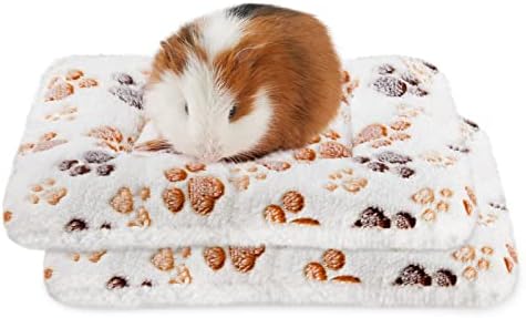 Amakunft 2 Pcs Guinea Pig Bed Mat Washable, Rabbit Winter Bed Pad for Indoor, Warm Small Animal Bed Mattres, Fleece Sleeping Pad for Bunny, Rat, Hedgehog, Sugar Glider, Chinchilla (Paw, Medium)