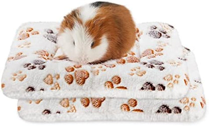 Amakunft 2 Pcs Guinea Pig Bed Mat Washable, Rabbit Winter Bed Pad for Indoor, Warm Small Animal Bed Mattres, Fleece Sleeping Pad for Bunny, Rat, Hedgehog, Sugar Glider, Chinchilla (Paw, Medium)