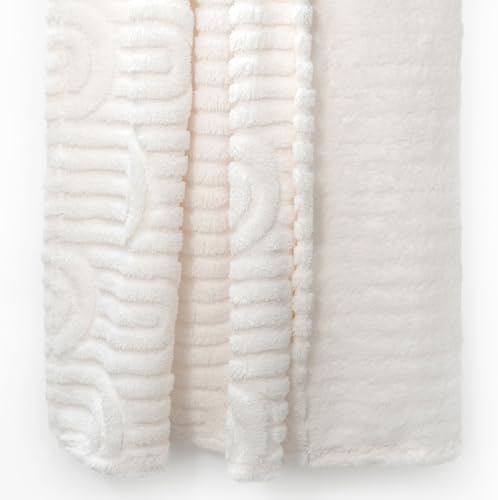 Americanflat 30x40 Jacquard Kids Throw Blanket - Soft and Breathable Mini Fleece Throw Blanket for Couch, Bed, Chair - Fleece Blankets Perfect for Home, Bedroom, or Outdoor - Rainbow Design in Cream