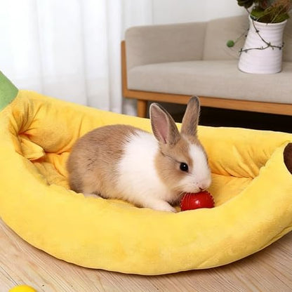 Rabbit Bed Warm Small Dog Cat Sleeping Carrot Banana Beds Bunny Bed Guinea Pig Hideout Bed Thick Soft with Removable Mat,Machine Washable Guinea Pig Cushion (Banana（18.5 * 11.02 * 3.94）)