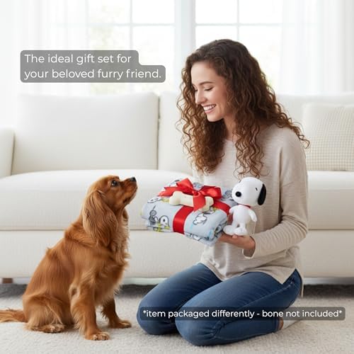 Peanuts Snoopy Pet Throw & Squeaky Pillow Set, Stimulating Toy As Gifts for Puppies, Cats, Dogs, (Officially Licensed) By Franco