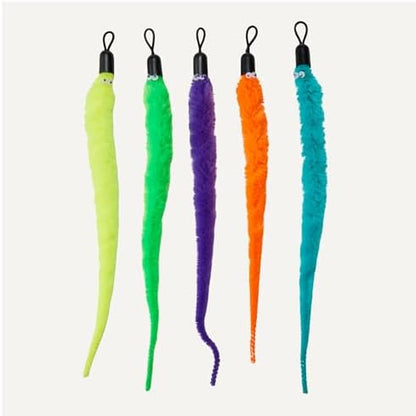 Amazon Basics Cat Feather Toy Kit with 2 Telescoping Wands and 10 Feather Attachments, Natural Feathers, for Adult Cats and Kittens
