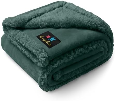 Luciphia Waterproof Blanket for Large Dog, Reversible Sherpa Couch Cover