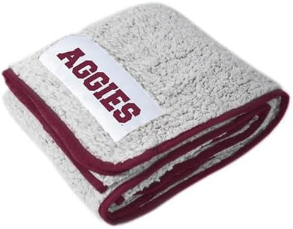 Logo Brands Officially Licensed NCAA Unisex Frosty Fleece Blanket, One Size, Team Color