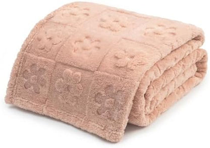 Americanflat 50x60 Jacquard Fleece Throw Blanket - Soft and Breathable Throw Blanket for Couch, Bed, Chair - Fleece Blankets Perfect for Home, Bedroom, or Outdoor Use - Flower Design in Pink
