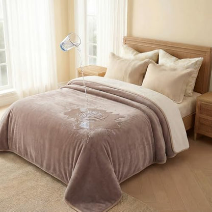 Luciphia Waterproof Pet Blanket, Washable Reversible Sherpa Fleece Throw