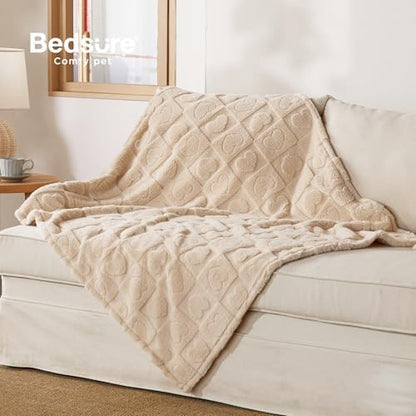 Bedsure Ultra Soft Dog Blankets for Large Dogs 300GSM Fleece, 40x50 White