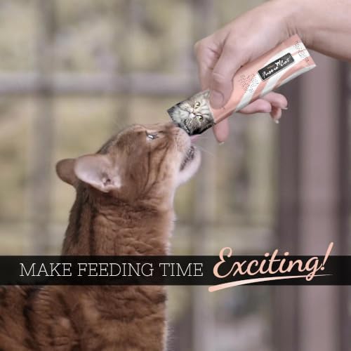 Fussie Cat Tuna with Salmon Puree, lickable cat Treats, 0.5oz Pouch Pack of 4