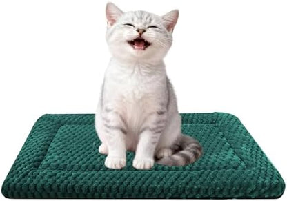 Dog Bed Mat - Dog Crate Pad - Reversible Mat for Pet Comfort - Soft Bed Crate Pads for All Seasons - Durable, Machine Washable Mat for Crates, Travel, and Home (Dark Green, 18" L*14" W*1.5" Th)