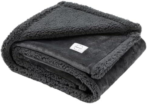 Waterproof Dog Blanket Reversible Pet Blankets for Bed Couch Covers Puppy Blankets Leakproof Sofa Couch Cover Cat for Warm Fluffy Washable Gray Mat-S-40x28in