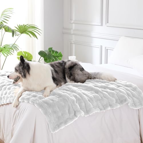 Modern Threads Water-Resistant Faux Rabbit Fur Pet Blanket for Dogs & Cats – Ultra-Soft Couch, Bed & Crate Protector, 30x40 White