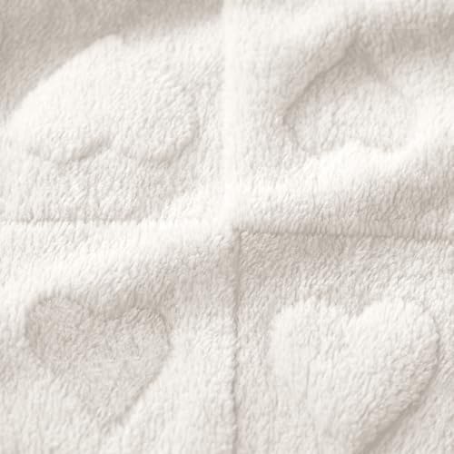 Americanflat 30x40 Jacquard Kids Throw Blanket - Soft and Breathable Mini Fleece Throw Blanket for Couch, Bed, Chair - Fleece Blankets Perfect for Home, Bedroom, or Outdoor - Heart Design in Cream