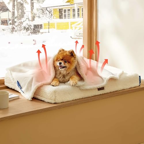 Bedsure Self Warming Dog Blankets for Small Dogs Waterproof - 25"X35" White