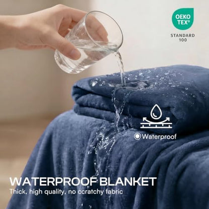 Luciphia Waterproof Pet Blanket, Washable Reversible Sherpa Fleece Throw