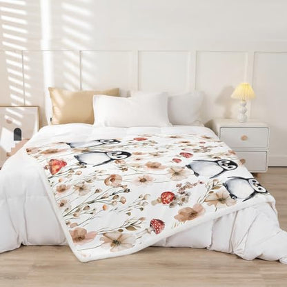Erosebridal Kids Penguin Blankets and Throws 40"x50",Mushroom Penguin Blanket Throw for Teen Girls Boys,Antarctica Animal Fleece Blanket Country Style Floral Fuzzy Blanket for Bed Sofa Decor
