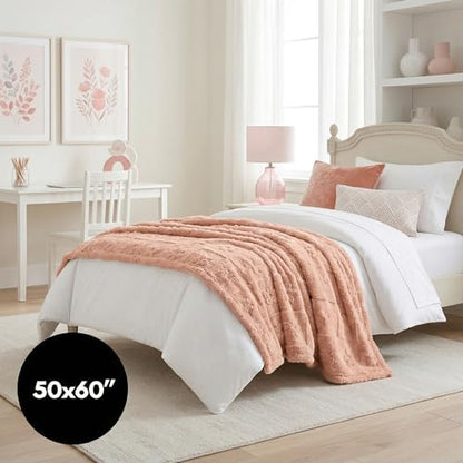 Americanflat 50x60 Jacquard Fleece Throw Blanket - Soft and Breathable Throw Blanket for Couch, Bed, Chair - Fleece Blankets Perfect for Home, Bedroom, or Outdoor Use - Flower Design in Pink