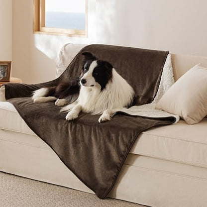 Bedsure Waterproof Dog Blankets for Large Dogs Sherpa Fleece Throw, 50X60