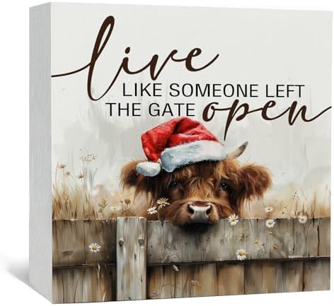 Christmas Highland Cow Home Bathroom Decor Sign - Farmhouse Western Christmas Animal Bathroom Decor,Rustic Farm Animal Live like Someone Left the Gate Open Signs,Bear Gifts for Women