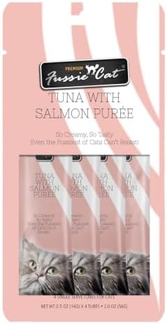Fussie Cat Tuna with Salmon Puree, lickable cat Treats, 0.5oz Pouch Pack of 4