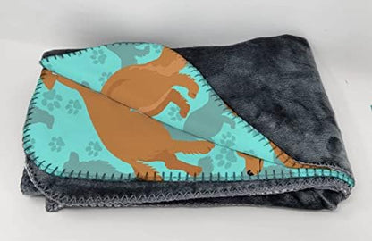 Caroline's Treasures MLM1052TBLT Golden Retriever Soft Travel Blanket with Bag Airplane Blanket, Indoor Outdoor Camping Blanket for Traveling, Picnics, Beach Trips, Concerts