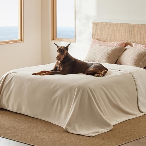 Bedsure Waterproof Blanket for Bed Soft Sherpa Fleece Throw,King 108"x86"