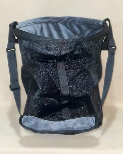 Reinforced Horse Mesh Feed Bag, Adjustable Strap, Padded Nose, Heavy Duty Horse Feed Bag, Reinforced Bottom Stitching, Holds 8qt Grain Bucket, no Mess, soak Feed in Bag, Horse Feed Bag