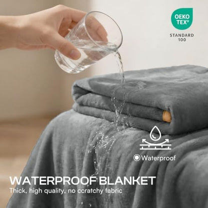 Luciphia Waterproof Pet Blanket, Washable Reversible Sherpa Fleece Throw