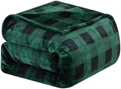 Elegant Comfort Velvet Touch Ultra Plush Christmas Holiday Buffalo Plaid Fleece Throw/Blanket-50 x 60inch, Buffalo Green