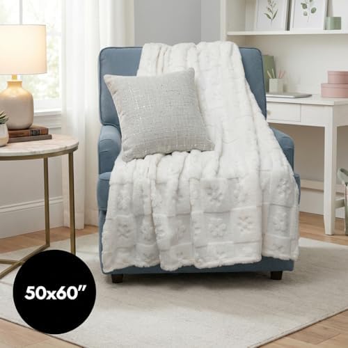 Americanflat 50x60 Jacquard Fleece Throw Blanket - Soft and Breathable Throw Blanket for Couch, Bed, Chair - Fleece Blankets Perfect for Home, Bedroom, or Outdoor Use - Flower Design in Cream