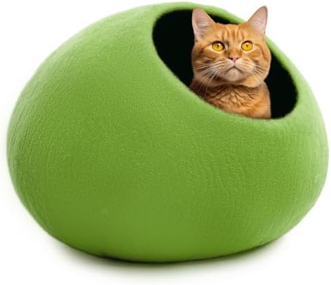 Woolygon Premium Felt Cat Cave Bed – Wool Kitty Beds Handcrafted Kitten Caves Bed for Indoor Cats - Made from Merino Wool, Foldable Cat Hideaway Covered Cat House Pod (Green Plain)
