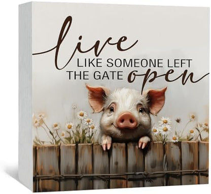 FarmHouse Pig Decor Signs, Live Like Someone Left The Gate Open Cottagecore Pig Wooden Signs,Rustic Farmhouse Wood Sign,Farm Animal Decor For Kids Bedroom Office Badroom Kitchen