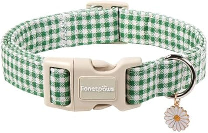 Lionet Paws St. Patrick Dog Collar- Cute Clover Green Dog Collars with Plastic Buckle, Light Adjustable Dog Collars with Clover Pendant for Medium Dogs