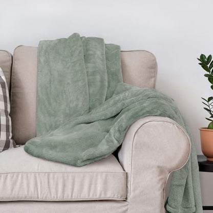 DEZ FURNISHINGS Ultra Soft Plush Fleece Throw Blanket, Double Sided Cozy Thick Warm Blanket for Sofa & Bed, Throw XL (60" x 70"), Sage Green
