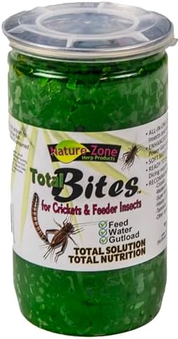 Nature Zone SNZ54511 Feeder Insects Total Bites Soft Moist Food with Spirulina, 9-Ounce