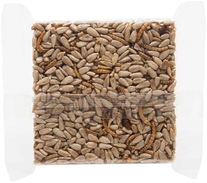 Manna Pro Coop Cakes Chicken Treats, Dried Mealworms & Sunflower, 3 Cakes
