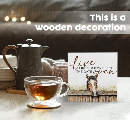 Horse Sign, Farm House Cottagecore Animal Wooden Signs, Rustic Farmhouse Live Like Someone Left The Gate Open Wood Sign Home Decor, Horse Gifts For Women