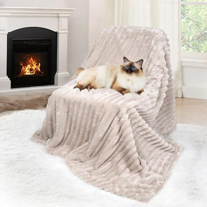 Reversible Waterproof Sherpa Pet Blanket for Large Dogs & Cats
