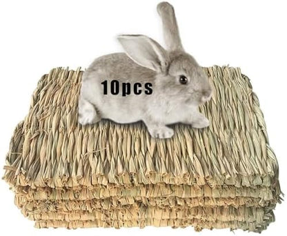 Hamiledyi 10Pcs Rabbit Grass Mat Natural Woven Bunny Straw Bed Chew Toys