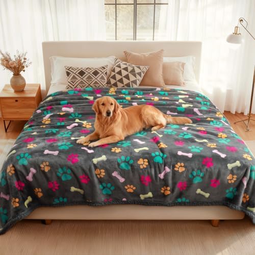 Luciphia Waterproof Dog Blanket Reversible Sherpa Fleece for Large Dogs Cat