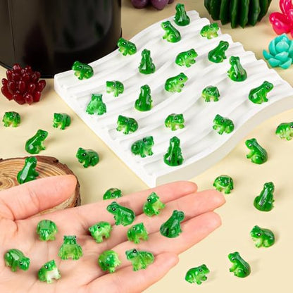 60 PCS Mini Resin Frogs Green Frogs Figurines for Model Fairy Garden