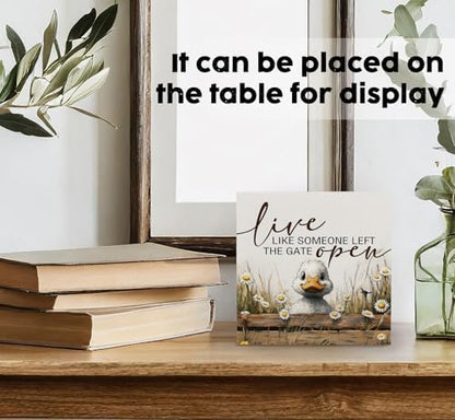 Duck Sign - Farmhouse Cottagecore Animal Office Kitchen Bedroom Decor,Rustic Farm Live like Someone Left the Gate Open Home Decor Signs,Duck Gifts for Women