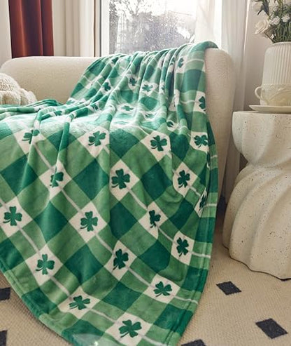 Elegant Comfort Velvet Touch Ultra Plush St Patricks Day Lucky Spring Green Clover Shamrock Irish Printed Fleece Throw/Blanket-50 x 60inch, Lucky Plaid Clover